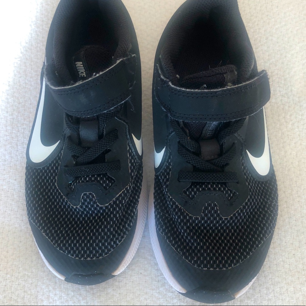 Nike Toddler 11C